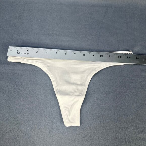 Hanes Womens Size Small 5 Panty Thong Cotton Stretch White New Without Tags - Picture 4 of 6